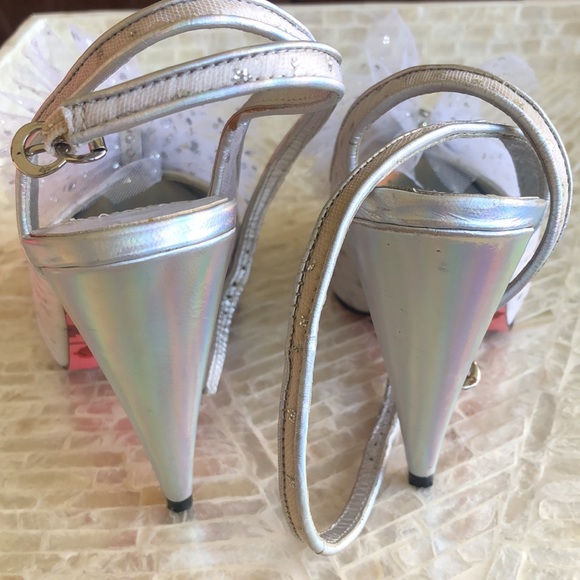 Betsey Johnson Tulle “Clover” Heels - Picture 10 of 10